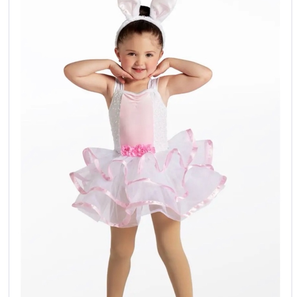 Weissman Bunny Dance Costume 12785 - EUC size 5/6 S